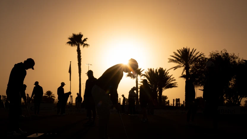 image: A silhouette of Yubin Jang of Ironheads GC putting before the second round of LIV Golf Riyadh at Riyadh Golf Club on Friday, February 07, 2025 in Riyadh, Saudi Arabia. (Photo by Charles Laberge/LIV Golf)