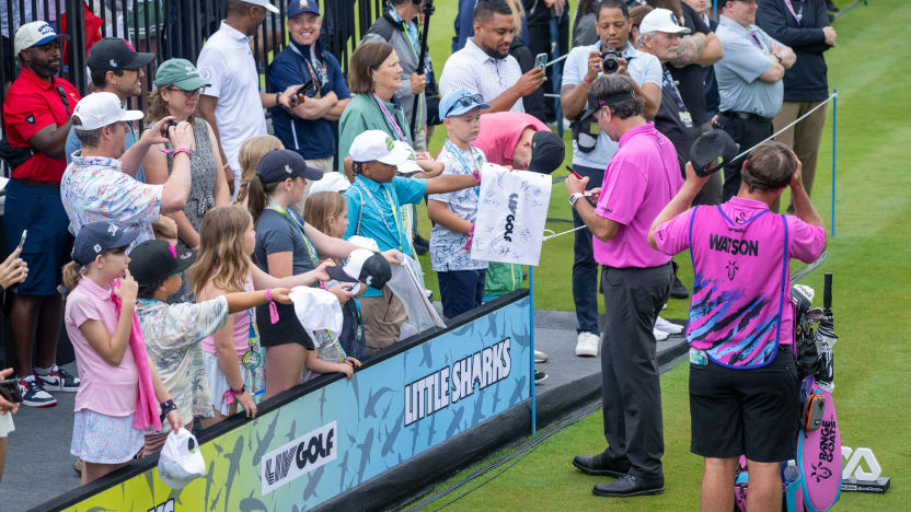 Captain Bubba Watson of RangeGoats GC signs autographs on the 1st tee before the final round of LIV Golf Virginia at Robert Trent Jones Golf Club on Sunday, June 08, 2025 in Gainesville, Virginia. (Photo by Charles Laberge/LIV Golf)