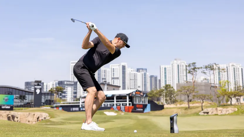 Brendan Steele of HyFlyers GC hits his shot from the ninth tee during the practice round before the start of LIV Golf Korea at Jack Nicklaus Golf Club on Wednesday, April 30, 2025 in Incheon, South Korea. (Photo by Chris Trotman/LIV Golf)