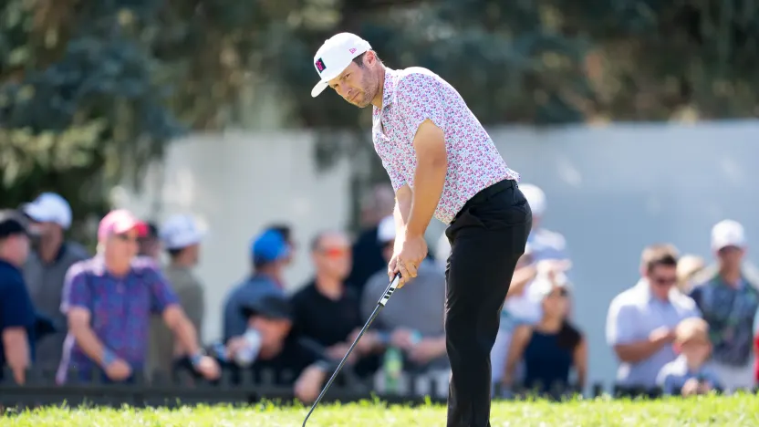 Ben Campbell of RangeGoats GC putts before the quarterfinals of LIV Golf Team Championship Michigan at The Cardinal at Saint John’s on Friday, August 22, 2025 in Plymouth, MIchigan. (Photo by Mateo Villalba/LIV Golf)
