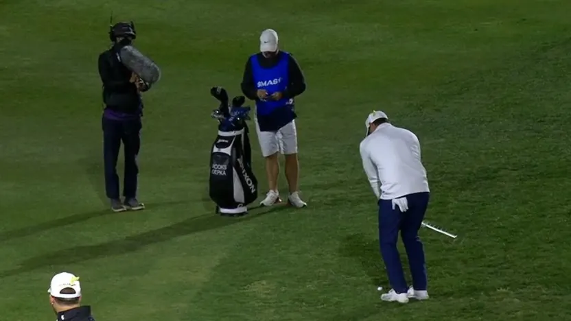 Brooks Koepka chips in for birdie in Rd. 2